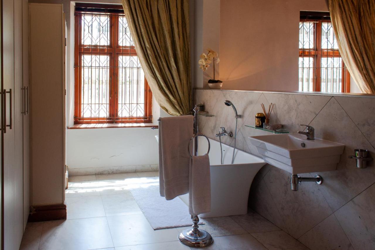 Bloemendal Wine Estate Accommodation Cape Town Exterior photo